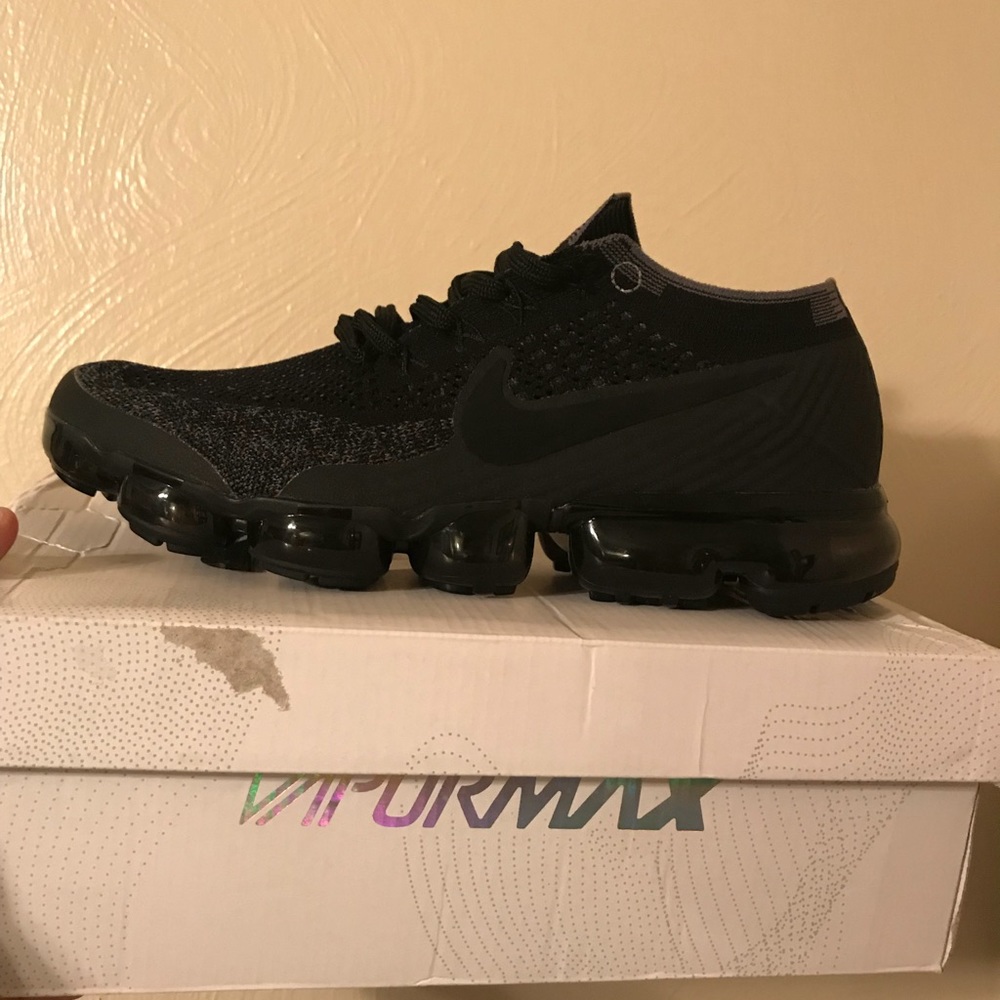 Nike VAPORMAX Black Size 10 US